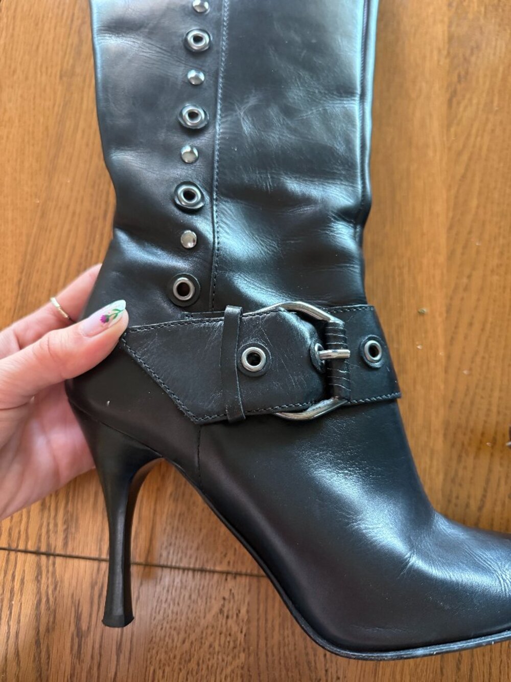 Donald Pliner Y2K Black Leather Pointed Toe Moto Boots Size 7